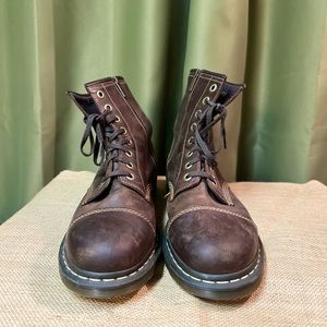 Dr. Martens Mace Boots. Mens 13